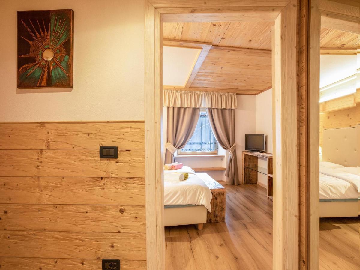 Chalet Osmar Appartamento 1 Campitello di Fassa Exterior foto