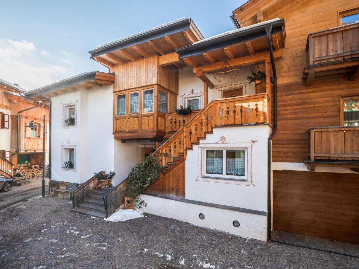 Chalet Osmar Appartamento 1 Campitello di Fassa Exterior foto